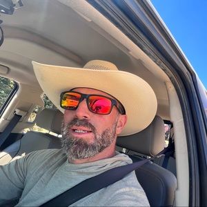 Meet your Posher, Jesse